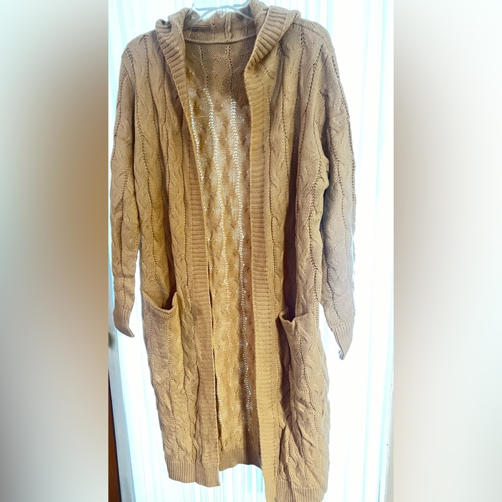 UNKNOWN BRAND, LADIES LONG CABLE KNIT HOODED SWEATER COAT, TAN COLOR, SIZE L